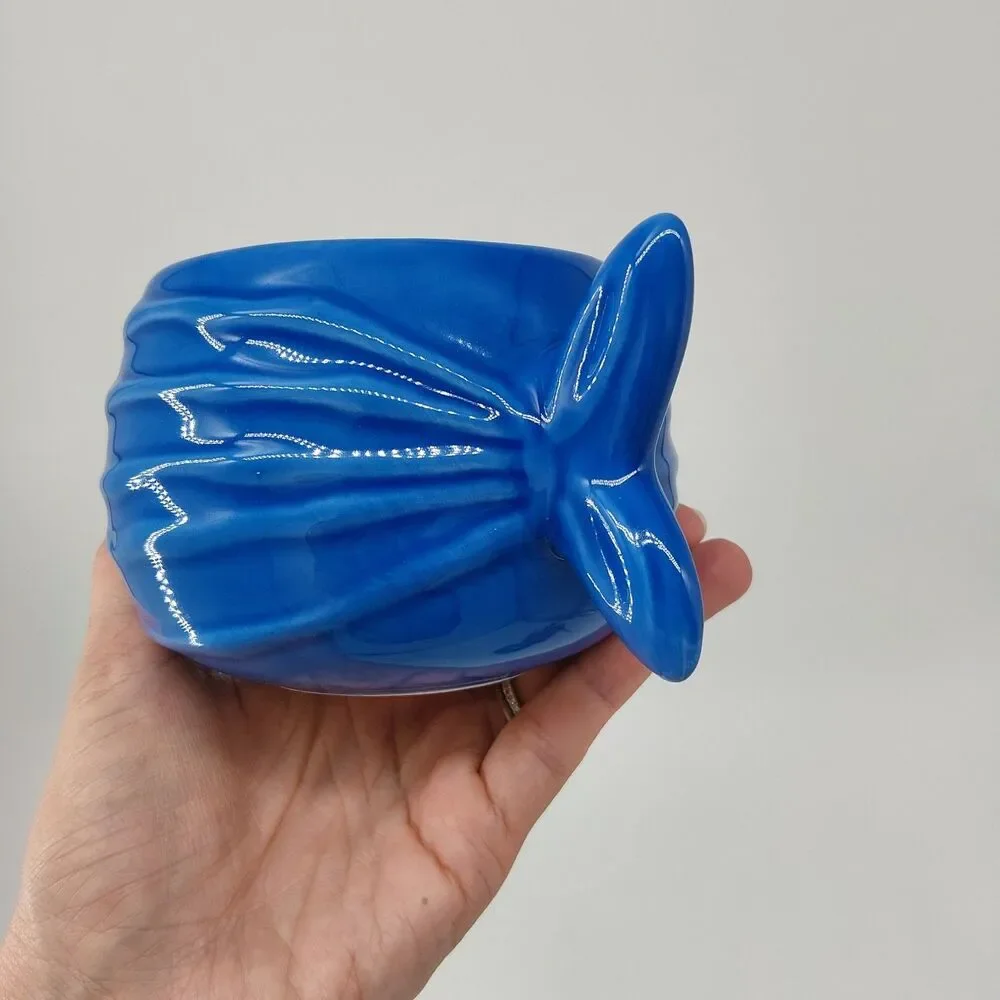 Target blue fish